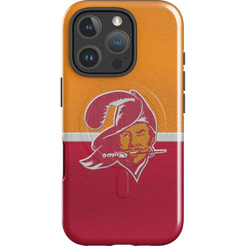 NFL Tampa Bay Buccaneers Vintage iPhone 16 Pro Magsafe Impact Case